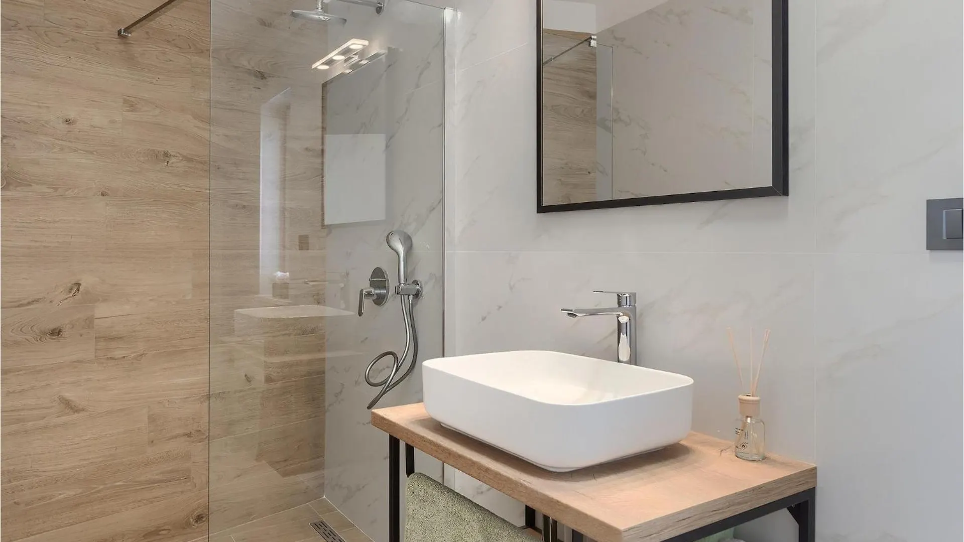 Villa Grande Brscici Jursici 0*,  Croatia