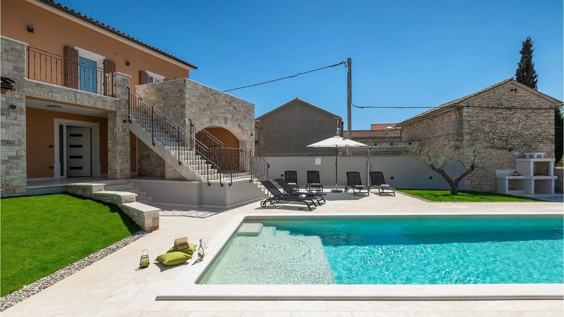 Holiday home Villa Grande Brscici Jursici